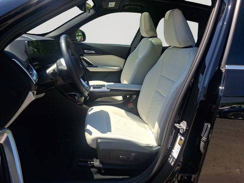 Certified 2026 BMW X1 xDrive28i AWD/4WD image 14