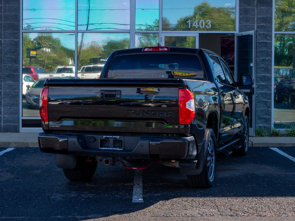 Used 2021 Toyota Tundra Limited w/ Limited Premium Package AWD/4WD image 3
