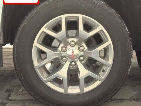 Used 2018 GMC Sierra 1500 SLT w/ SLT Premium Package image 10