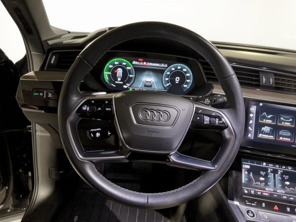 Used 2024 Audi Q8 e-tron Premium Plus AWD/4WD image 10
