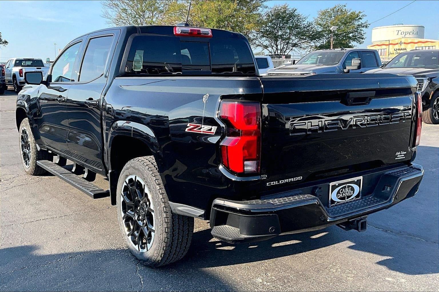 Used 2026 Chevrolet Colorado Z71 w/ Technology Package AWD/4WD image 5