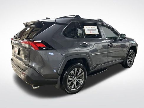 Certified 2025 Toyota RAV4 XLE Premium image 5