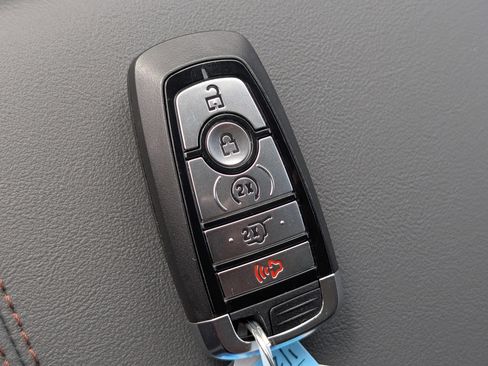 New 2026 Ford Explorer Active w/ Active Comfort Package image 33