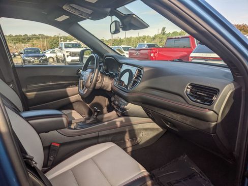 Used 2024 Dodge Durango GT image 22