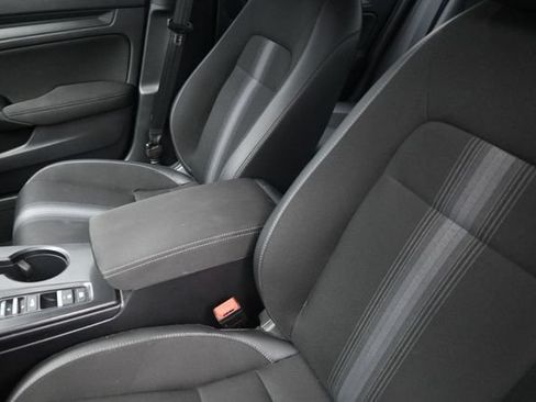 Used 2024 Honda Civic Sport image 18