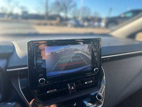 Used 2022 Toyota Corolla SE w/ Carpet Mat Package (TMS) image 21