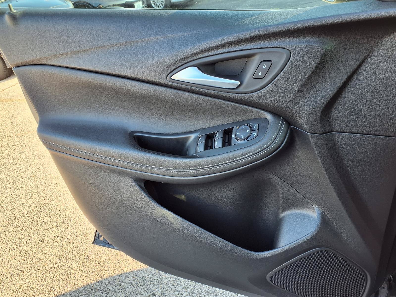 Used 2024 Buick Encore GX Sport Touring w/ Comfort Package FWD image 20
