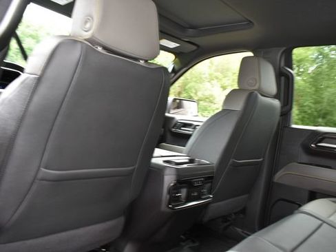 Certified 2024 Chevrolet Silverado 1500 ZR2 w/ Technology Package AWD/4WD image 28