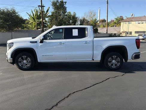 Used 2025 GMC Sierra 1500 SLT image 7