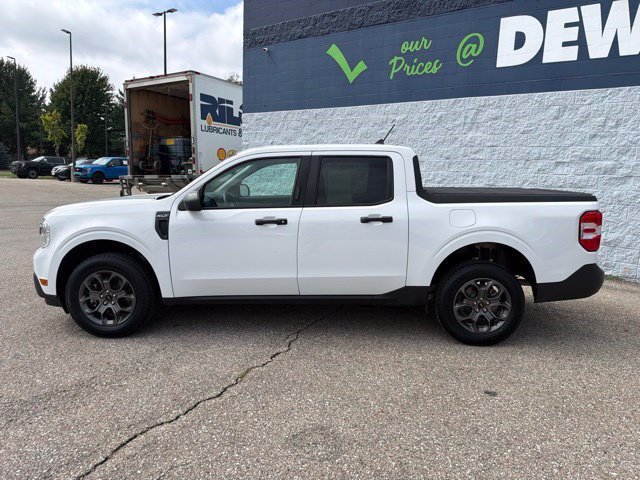 Used 2023 Ford Maverick XLT FWD image 2