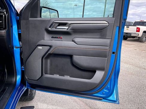 Used 2022 GMC Sierra 1500 AT4 w/ AT4 Preferred Package image 29