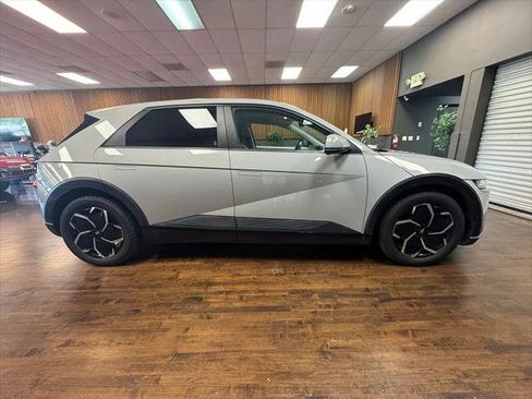 Used 2023 Hyundai Ioniq 5 SE w/ Cargo Package AWD/4WD image 6