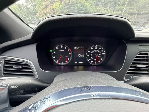Used 2017 Hyundai Sonata Limited 2.0T FWD image 18
