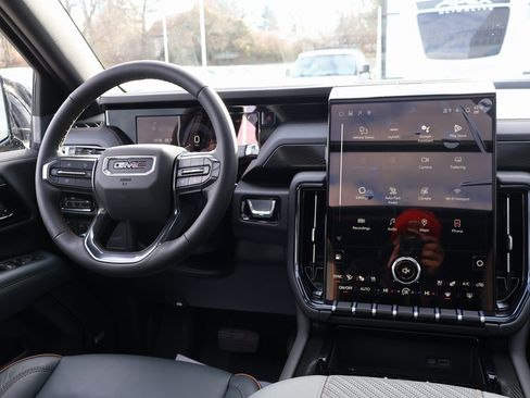 New 2026 GMC Yukon XL AT4 w/ AT4 Premium Package image 34