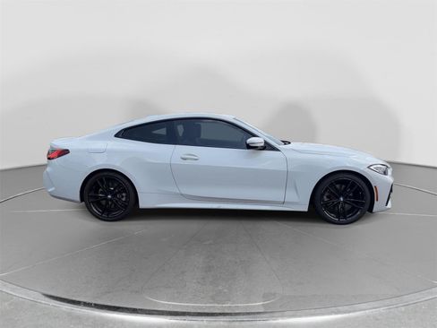 Used 2022 BMW 430i Coupe w/ M Sport Package RWD image 6