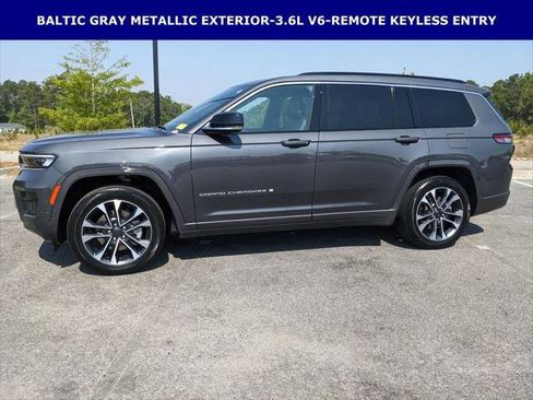 Certified 2025 Jeep Grand Cherokee L Overland AWD/4WD image 12