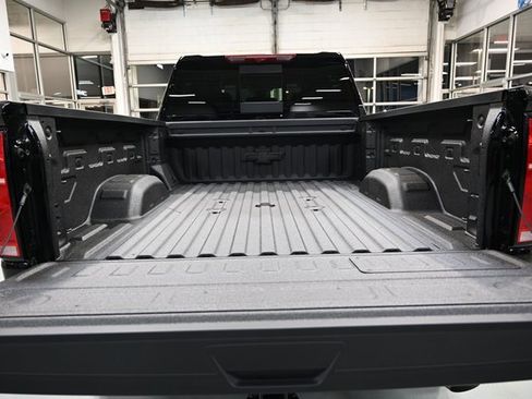 New 2026 Chevrolet Silverado 2500 LT w/ Z71 Chrome Sport Edition image 7