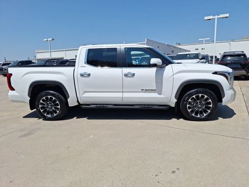 Used 2026 Toyota Tundra Limited w/ Power Package AWD/4WD image 7