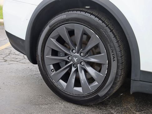 Used 2018 Tesla Model X 100D AWD/4WD image 6
