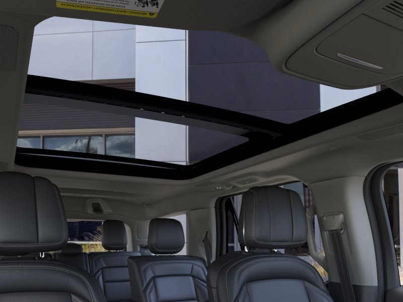 New 2026 Lincoln Navigator Reserve AWD/4WD image 22