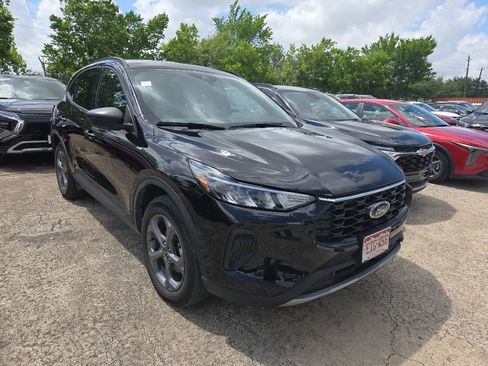 Used 2025 Ford Escape ST-Line AWD/4WD image 6