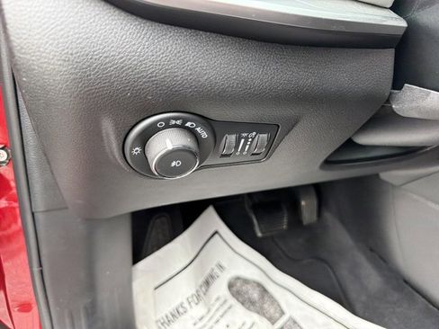 Used 2025 Jeep Compass Limited w/ Elite Group AWD/4WD image 17