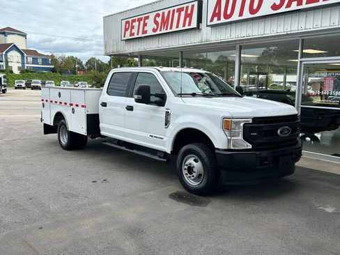 Used 2022 Ford F350 XL w/ Power Equipment Group AWD/4WD image 5