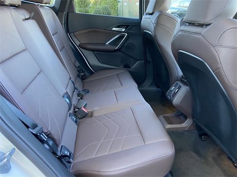 Certified 2025 BMW X1 xDrive28i w/ Convenience Package image 31