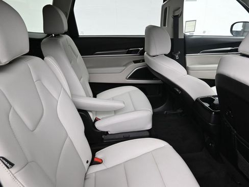 Used 2024 Kia Telluride S w/ S Sunroof Package AWD/4WD image 11