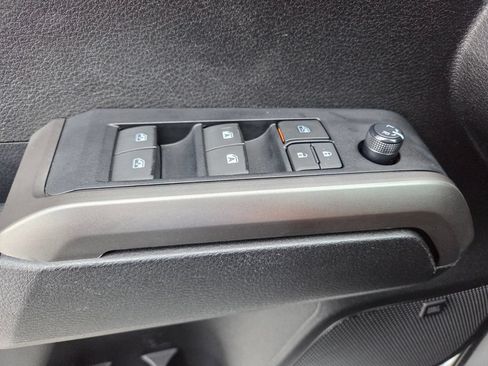 Used 2021 Toyota Tacoma Limited RWD image 29