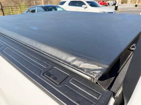 Used 2024 GMC Canyon AT4 image 18