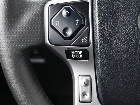 Used 2022 Toyota 4Runner SR5 Premium w/ Moonroof Package RWD image 5