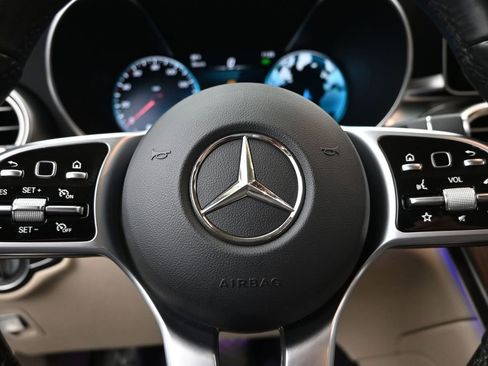 Used 2022 Mercedes-Benz GLC 300 4MATIC image 18