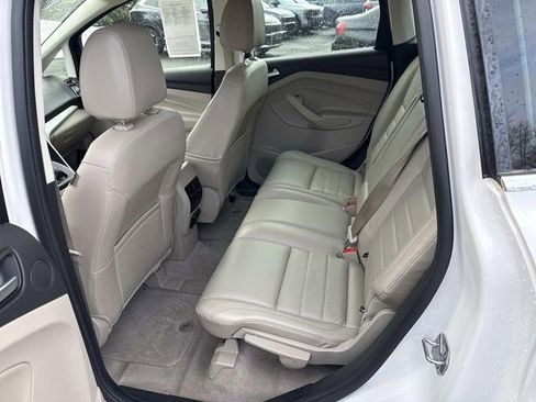 Used 2015 Ford C-MAX SEL w/ Equipment Group 302A image 16