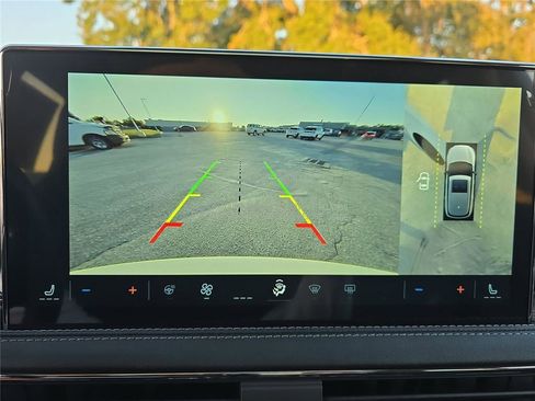 New 2026 Lincoln Corsair Reserve FWD image 16