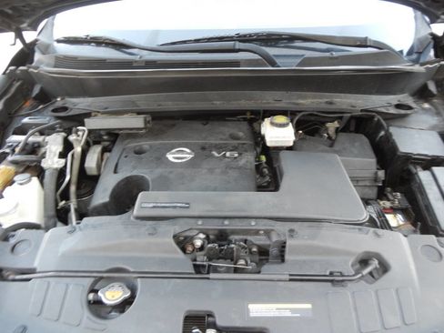 Used 2014 Nissan Pathfinder SL w/ SL Tech Package FWD image 52