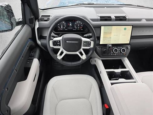 Used 2026 Land Rover Defender 110 S AWD/4WD image 16