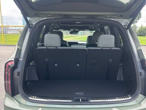 Used 2024 Kia Telluride SX Prestige X-Pro AWD/4WD image 7