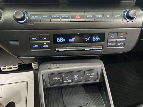 Used 2024 Hyundai Kona N Line FWD image 17