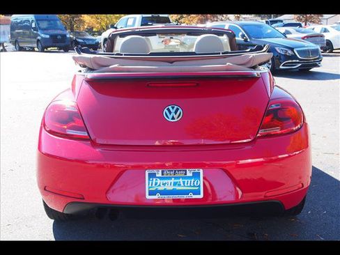 Used 2015 Volkswagen Beetle 1.8T image 4