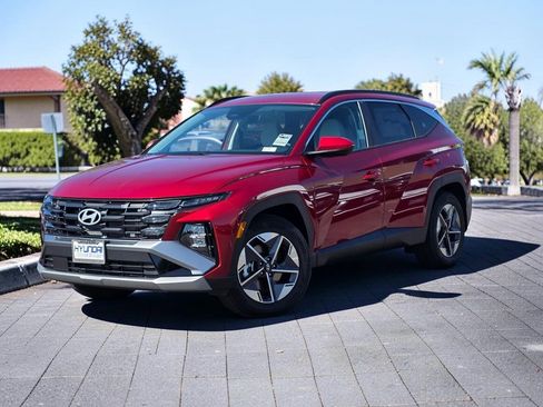 New 2026 Hyundai Tucson SEL FWD image 2