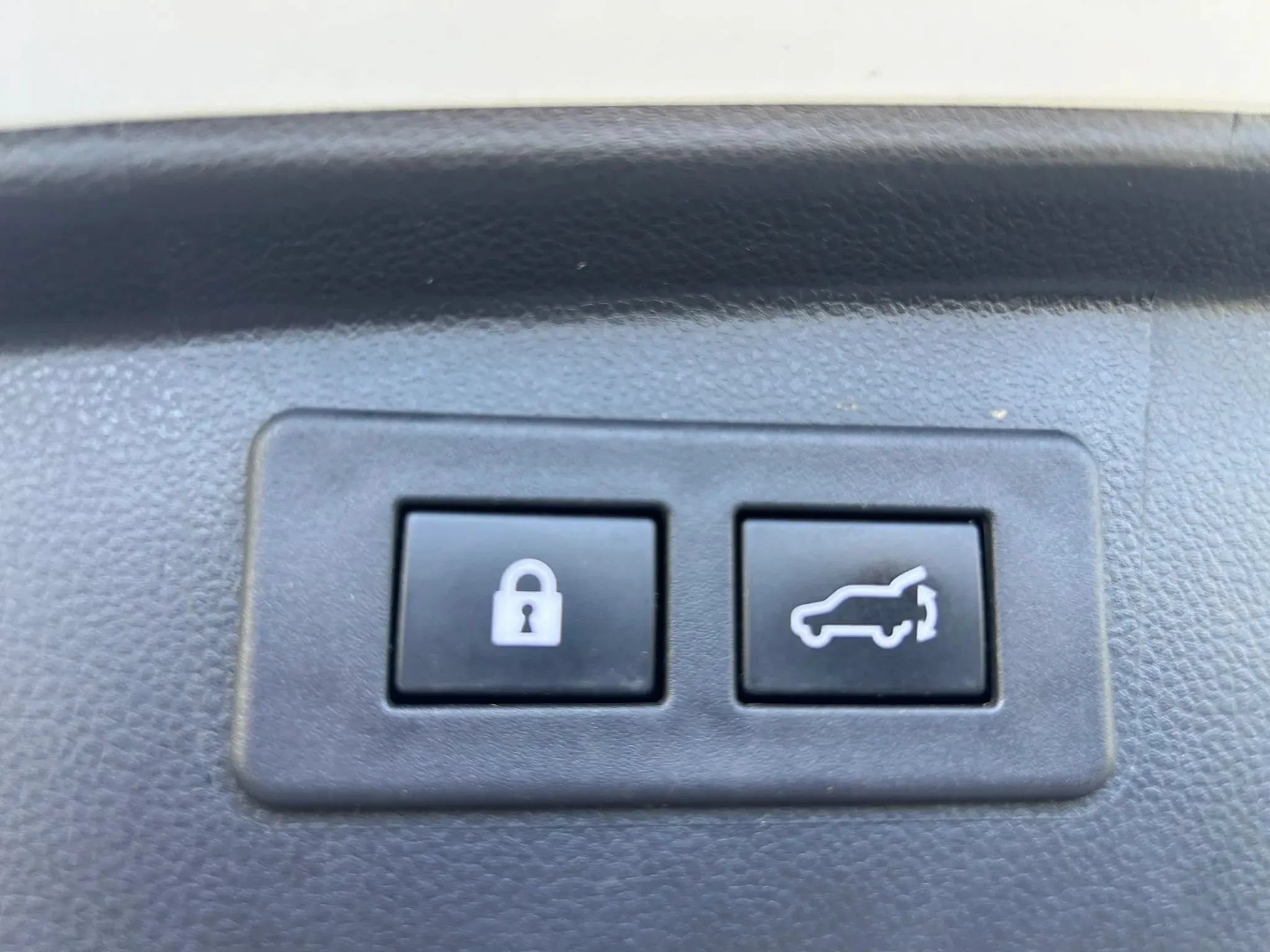 Used 2020 Subaru Outback Limited AWD/4WD image 31