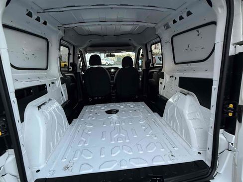 Used 2017 RAM ProMaster City Tradesman SLT w/ Rear Back-up Camera Group image 39