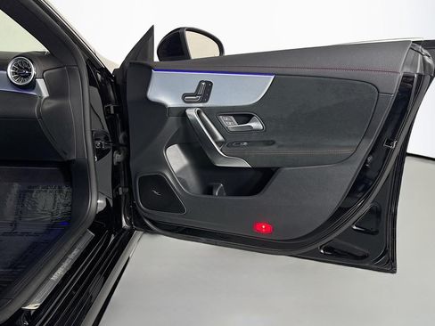 Certified 2023 Mercedes-Benz CLA 250 image 25