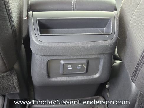 Used 2026 Nissan Pathfinder SV FWD image 12