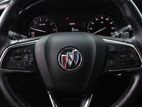 Used 2022 Buick Envision Preferred image 22