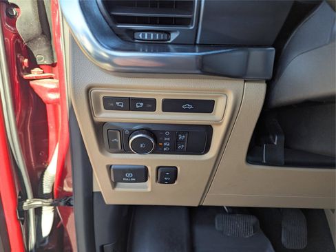 Used 2021 Ford F150 Lariat image 28