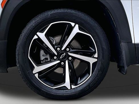 Used 2023 Chevrolet TrailBlazer RS w/ Sun and Liftgate Package image 33