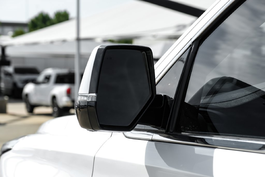 Used 2019 Cadillac Escalade ESV Premium Luxury RWD image 45