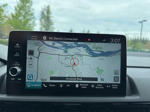 Used 2024 Honda CR-V Sport Touring image 15